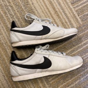 Nike Pre-Montreal Sneakers in Grey and Black